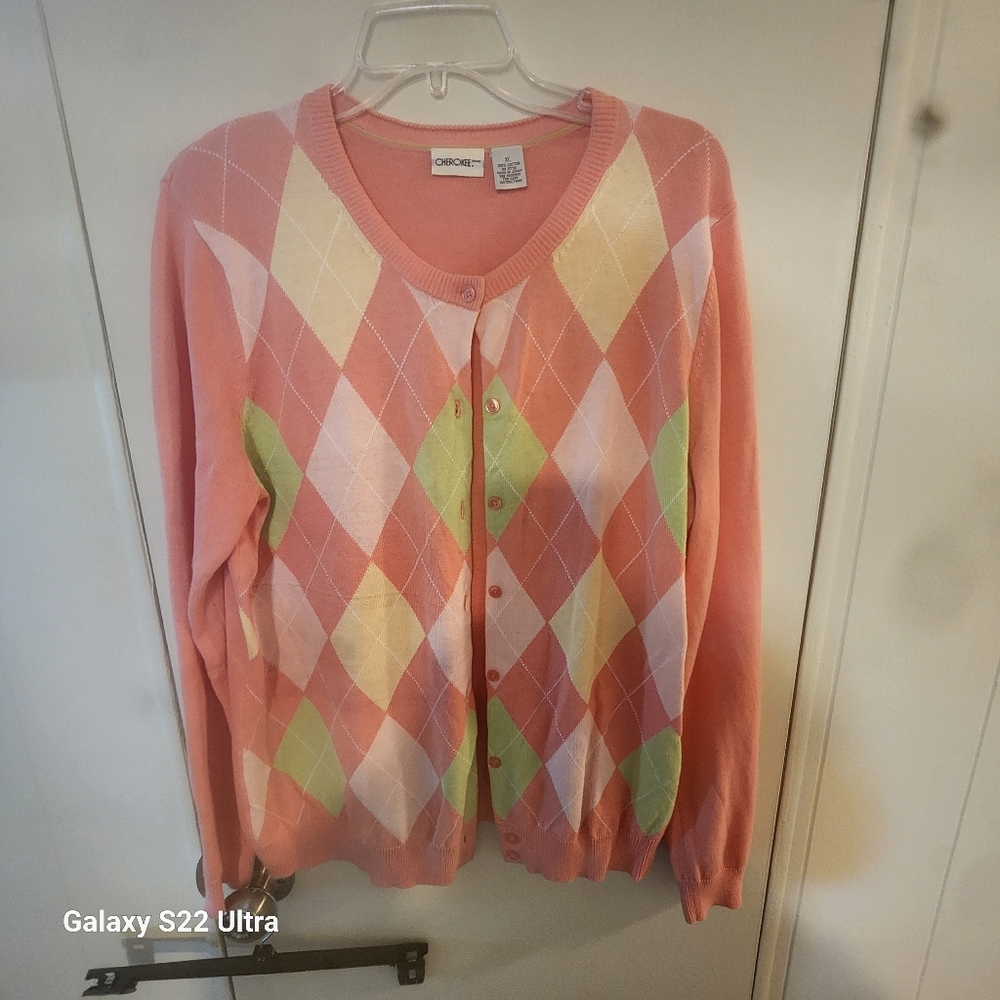 Long sleeve argyle print sweater